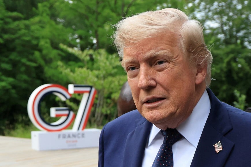 U.S. President Donald Trump arrives to attend a musical interlude before a gala dinner as part of the G7 summit in Evian-les-Bains, France, June 16, 2026. Ludovic Marin/Pool via REUTERS