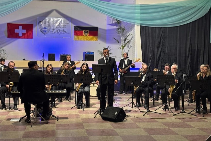 Con un multitudinario concierto, “SOMOS” comenzó su recorrido por la región