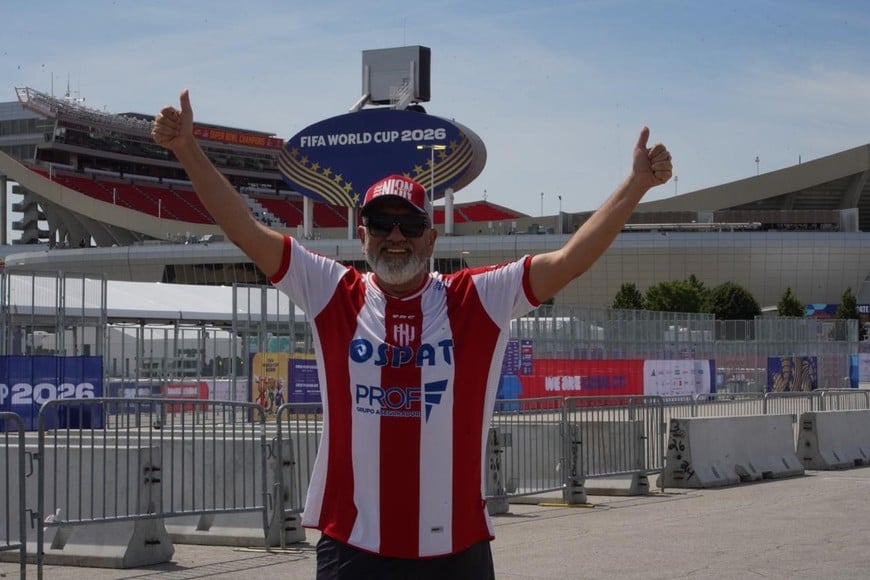 Hincha tatengue en  la previa de Argentina-Argelia en Kansas por el Mundial 2026. Foto: Fernando Nicola