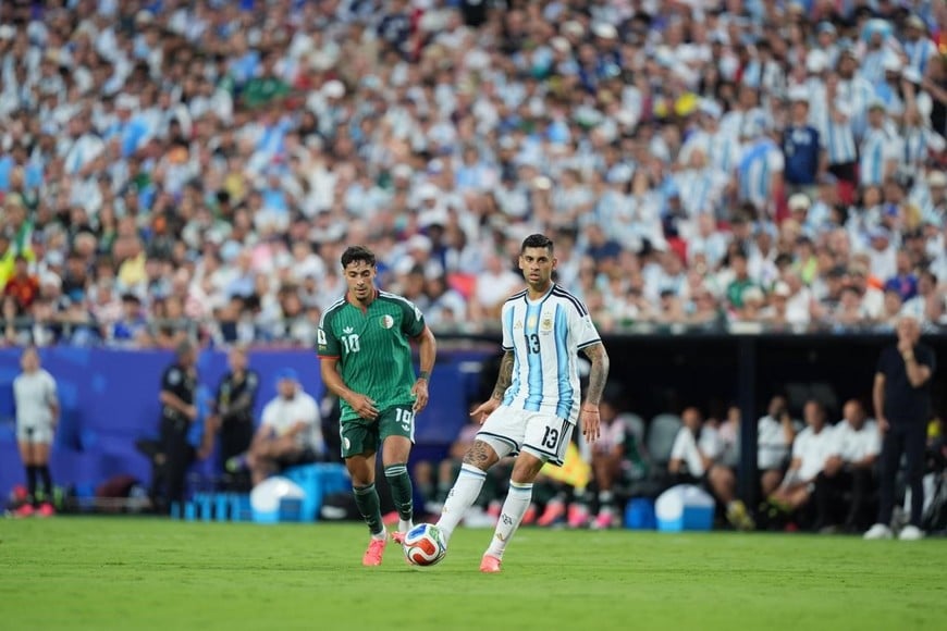 CRISTIAN CUTI ROMERO  | Argentina-Argelia, debut en el Mundial 2026 | Arrowhead Stadium | Grupo J | FOTOS DE EL LITORAL EXCLUSIVO. Foto: Fernando Nicola