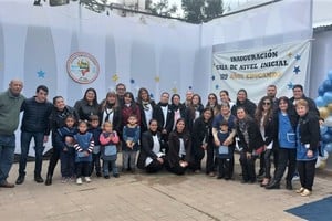 La Escuela Nº 443 “Pablo A. Pizzurno” celebró sus 109 años y habilitó la nueva sala de Nivel Inicial construida en el marco del programa “Mil Aulas” del gobierno provincial.
