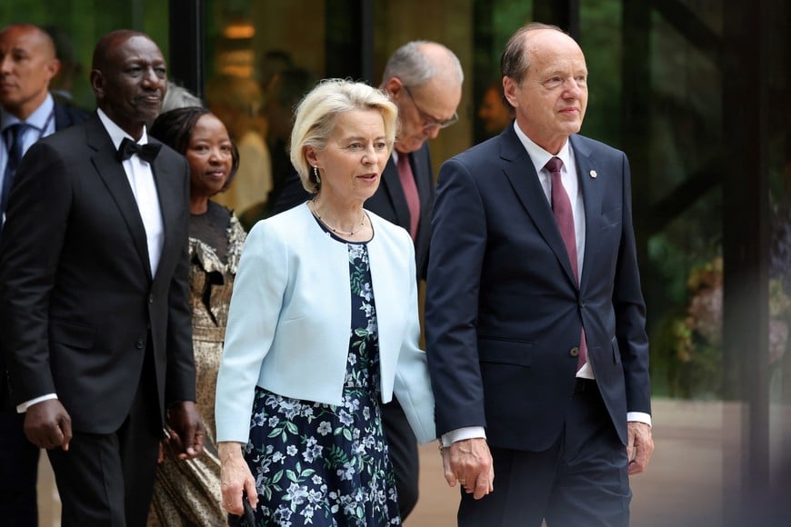 Kenya's President William Ruto, Kenya's first lady Rachel Ruto, European Commission President Ursula von der Leyen, and European Commission President's husband Heiko von der Leyen arrive before a family photo prior to a gala dinner as part of the G7 summit in Evian-les-Bains, France, June 16, 2026. Ludovic Marin/Pool via REUTERS