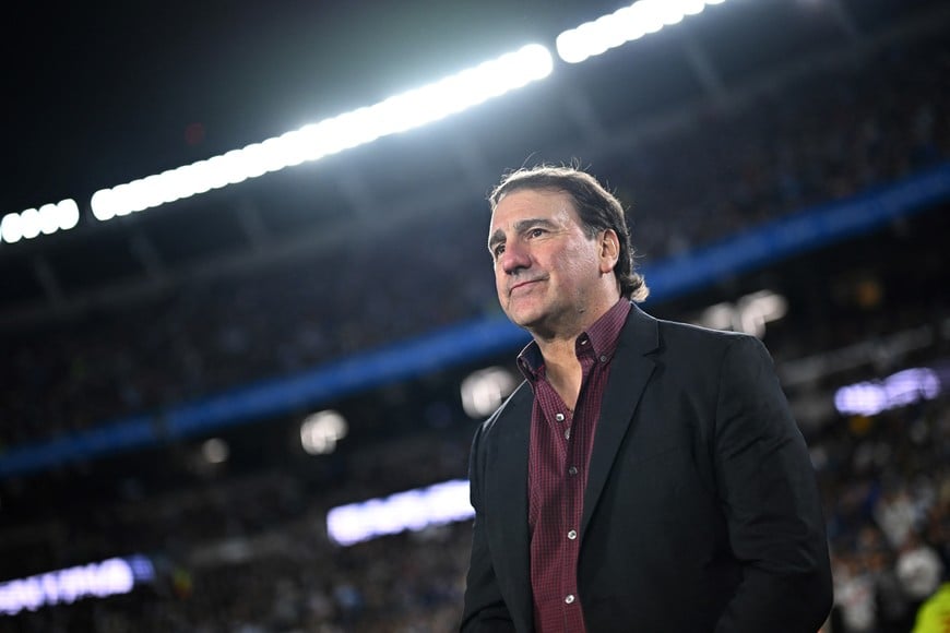 Soccer Football - World Cup - South American Qualifiers - Argentina v Colombia - Estadio Monumental, Buenos Aires, Argentina - June 10, 2025
Colombia coach Nestor Lorenzo before the match REUTERS/Rodrigo Valle