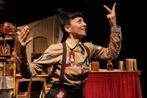 Pierina hace un trabajo minucioso uniendo historias olvidadas, robadas, quemadas; las une, las solapa, las cuestiona, las cuenta. Foto: Gentileza Catalina Wedekindt