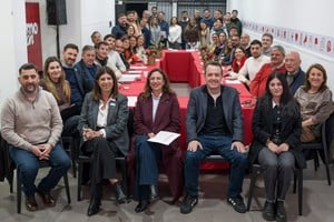 El Socialismo de Santa Fe reeligió a sus autoridades.