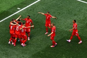 Johan Manzambi marcó dos goles en la victoria de Suiza. Foto: Reuters