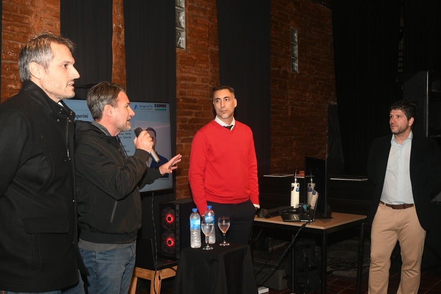 “Estafas Digitales: claves para proteger tus datos personales y los de tu empresa” Demos Maxi Macedo Marcelo Temperini