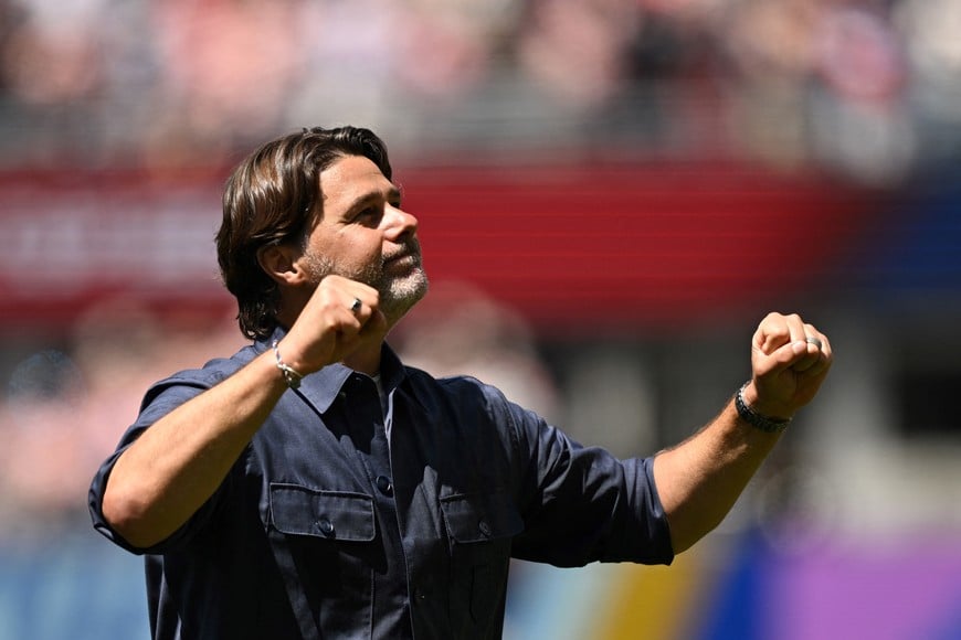 Soccer Football - FIFA World Cup 2026 - Group D - United States v Australia - Seattle Stadium, Seattle, Washington, U.S. - June 19, 2026
U.S. coach Mauricio Pochettino celebrates after the match IMAGN IMAGES via Reuters/Troy Wayrynen