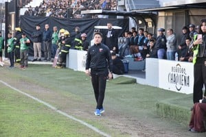 Medrán vuelve a apostar por el 4-3-3 como dispositivo táctico. Foto: Ariel Meza