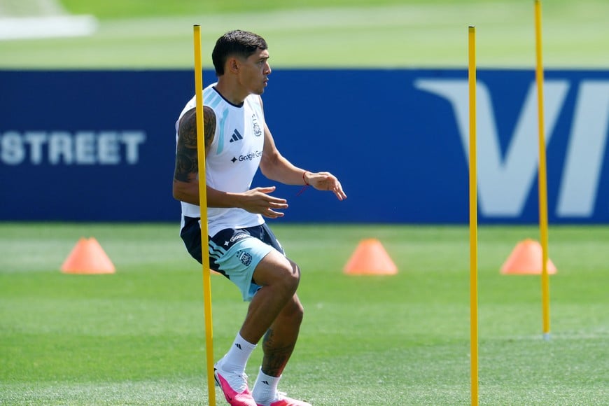 Soccer Football - FIFA World Cup 2026 - Argentina Training - Sporting KC Training Centre, Kansas City, Kansas, U.S. - June 19, 2026
Argentina's Nahuel Molina during training REUTERS/Hannah Mckay