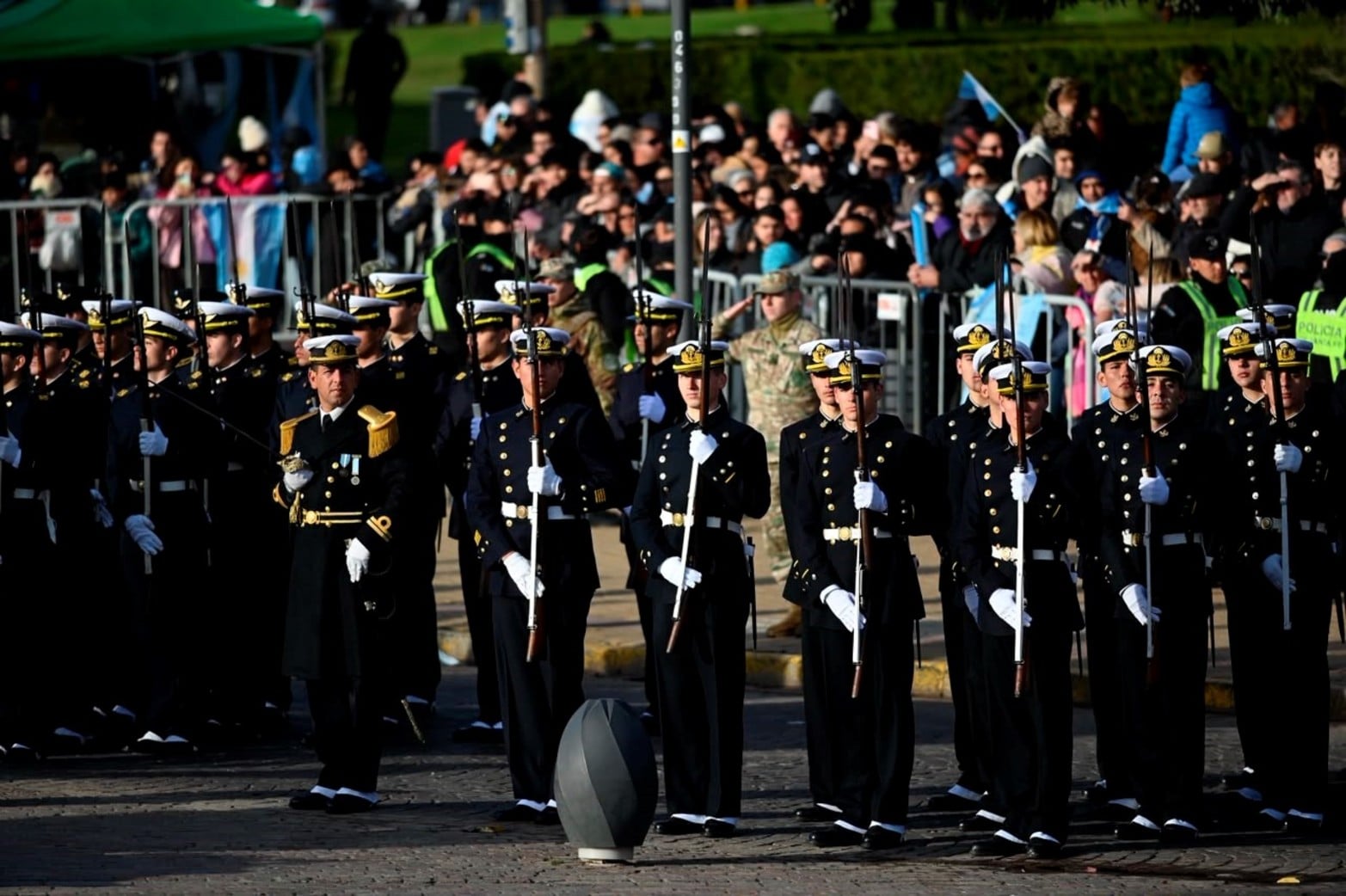 Acto del Dia de la Bandera en Rosario.