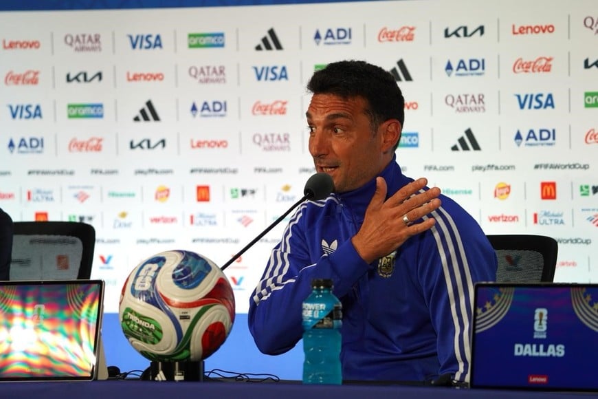 Conferencia-Scaloni