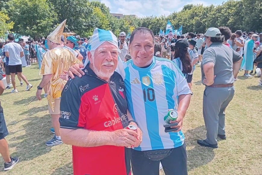 Padre e hijo, oriundos de Recreo, hace 20 años que viven en Missisipi