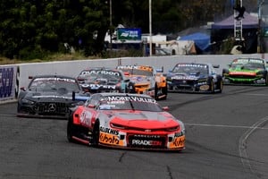 La estrategia precisa y la concentración llevaron a Aguirre a una victoria impecable en Rafaela, consolidando su regreso al podio tras 31 carreras.