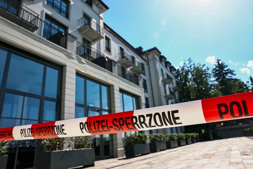 Barricade tape is set up in front of a building, not the used for the meeting, during the Lake Lucerne Summit from the Buergenstock Resort, on the day of U.S.-Iran talks, in Stansstad, Switzerland, June 21, 2026. REUTERS/Denis Balibouse