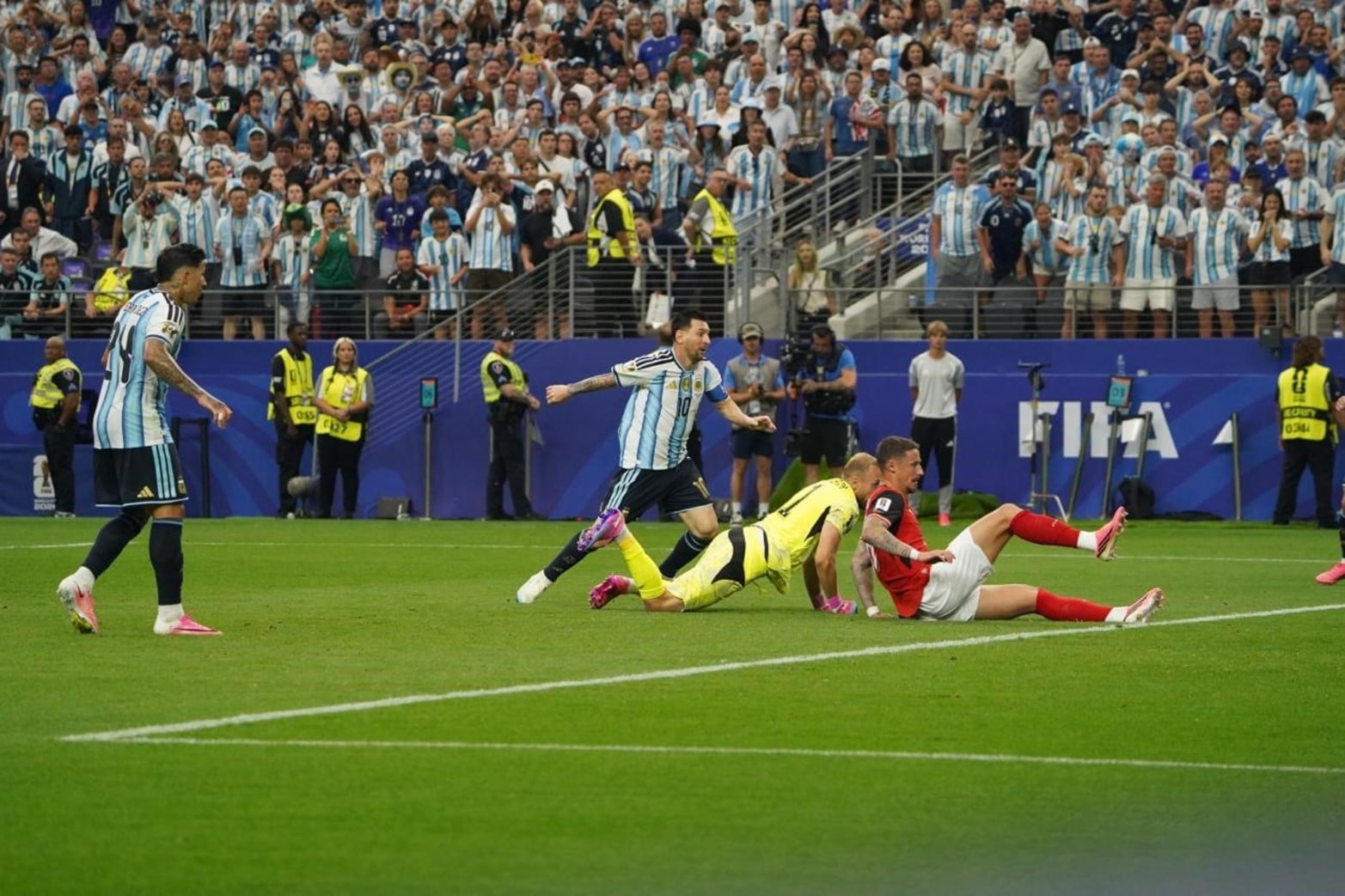 La secuencia del segundo gol de Lionel Messi para Argentina en el triunfo ante Austria.