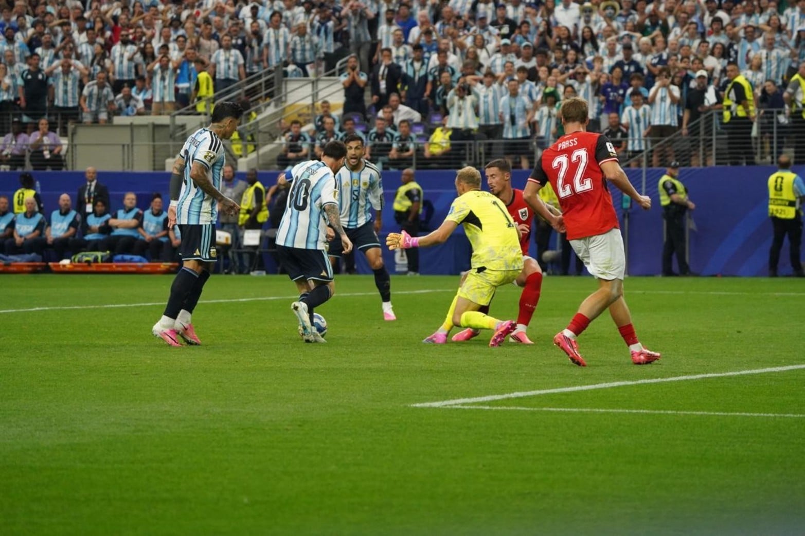 La secuencia del segundo gol de Lionel Messi para Argentina en el triunfo ante Austria.