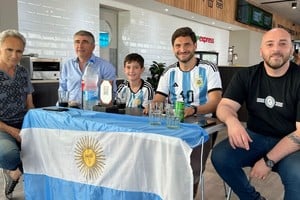 Pullaro este lunes junto a Bastía, Basile y Leiva.