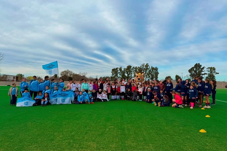 La legisladora destacó que la inauguración cumple un sueño postergado por generaciones.