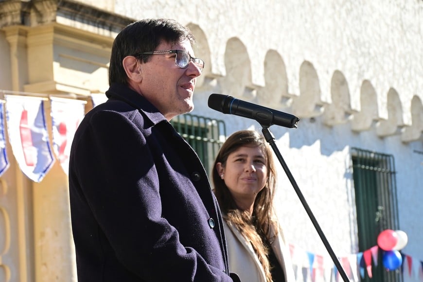 José Goity y María Martín anunciaron la inversión que realizará el ministerio en la institución. Foto: Flavio Raina