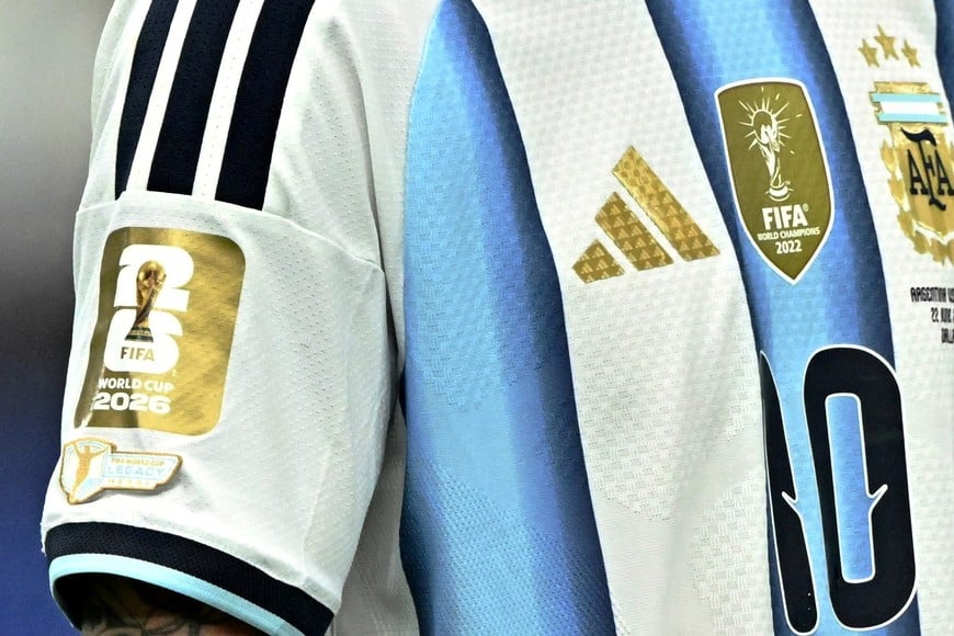 Soccer Football - FIFA World Cup 2026 - Group J - Argentina v Austria - Dallas Stadium, Arlington, Texas, U.S. - June 22, 2026
Argentina's Lionel Messi's jersey features four badges: the FIFA World Champions Badge, awarded to Argentina as the reigning world champions; the gold tournament sleeve badge reserved for former World Cup winners; the Legacy Patch, recognizing his participation in a record sixth FIFA World Cup; and the Golden Ball Patch, awarded for being named the tournament's best player at Qatar 2022. IMAGN IMAGES via Reuters/Maria Lysaker