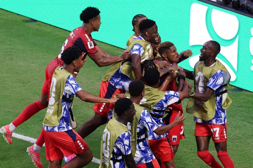 Soccer Football - FIFA World Cup 2026 - Group H - Uruguay v Cape Verde - Miami Stadium, Miami Gardens, Florida, U.S. - June 21, 2026
Cape Verde's Helio Varela celebrates scoring their second goal with teammates REUTERS/Paul Childs