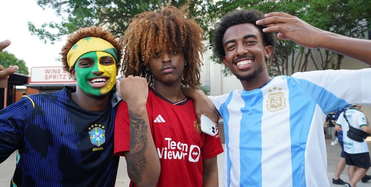 El fan fest o el ritual, caro, de vivir el Mundial sin tener una entrada
