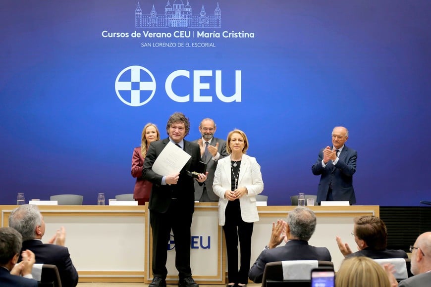 Un reconocimiento para el presidente argentino en tierras españolas.