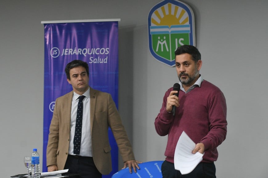 El fiscal Francisco Cecchini expuso en el cierre del ciclo “Acompañar para cuidar” sobre el nuevo régimen penal juvenil en Santa Fe organizado por el Centro Educativo Jerárquicos