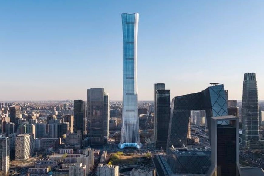 La Torre Citic, también conocida como China Zun, es el edificio más alto de Beijing y uno de los rascacielos más emblemáticos del distrito financiero de Guomao.