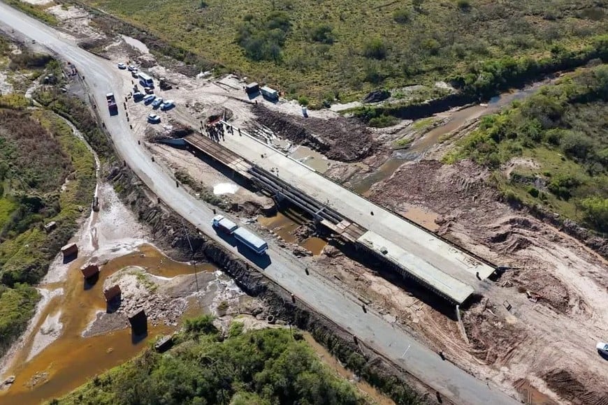 La ampliación de los puentes sobre la Ruta 4 entra en su etapa decisiva