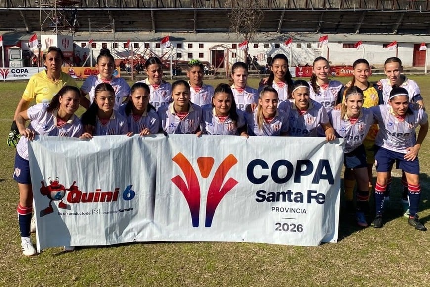 El plantel de Unión en la ida de cuartos de final. Foto: Luciano Villarroel.