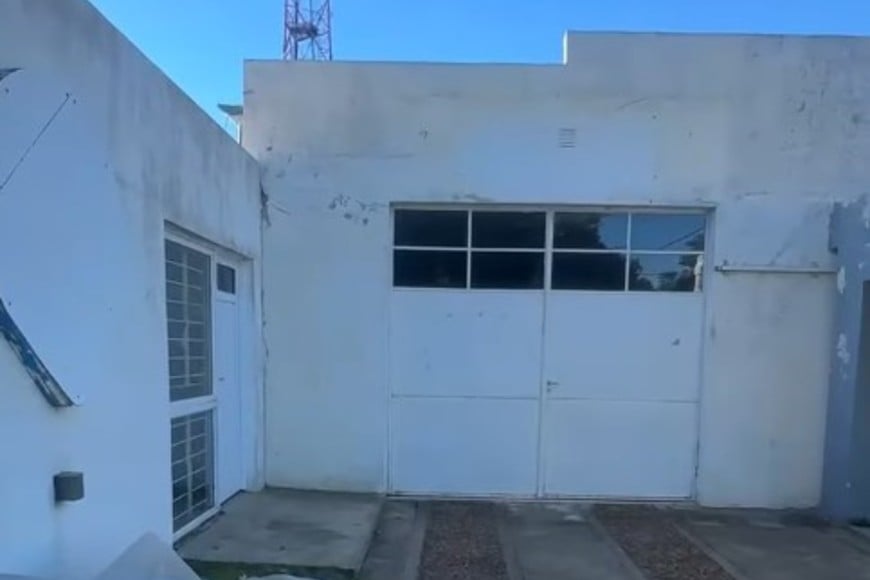 El proyecto también contempla la reorganización de los talleres que actualmente funcionan en el lugar y la adecuación de un salón de usos múltiples destinado a charlas, capacitaciones y eventos de menor escala.