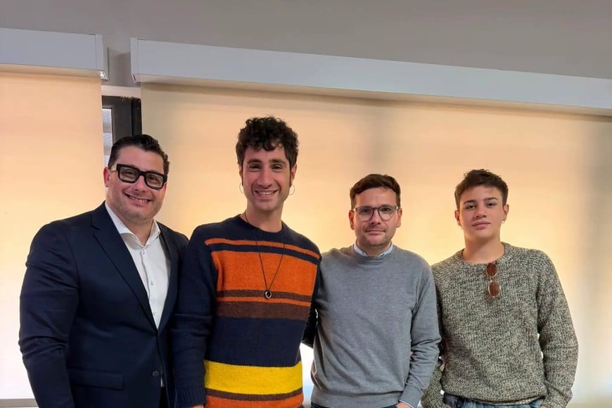 Franck fortaleció sus vínculos con Italia con la visita del dramaturgo Angelo D'Agosta.
