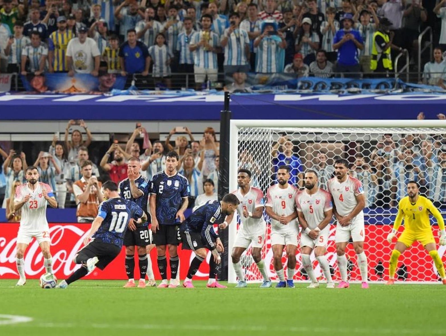 Argentina 3 Jordania 1 secuencia gol de Messi de tiro libre