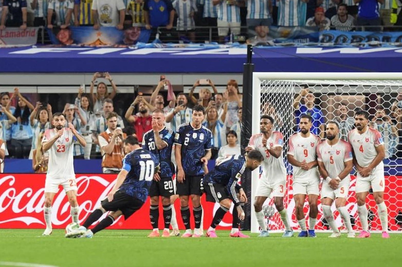 Argentina 3 Jordania 1 secuencia gol de Messi de tiro libre