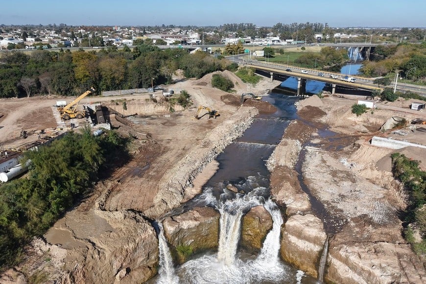 La obra de estabilización de la Cascada del Saladillo alcanza el 70 % de avance