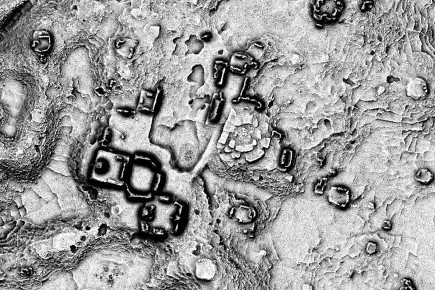 El escaneo LiDAR reveló el núcleo urbano de Minanbé oculto bajo la selva de Calakmul.
