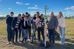 "Su presencia demuestra que existe un fuerte compromiso con el cuidado del ambiente y con la construcción de una ciudad mejor para las próximas generaciones”, afirmó.