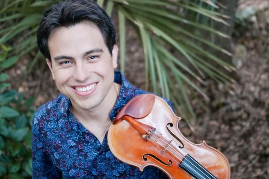Violinista de la Metropolitan Opera Orchestra de Nueva York Jeremías Sergiani-Velázquez (nacido en Córdoba)