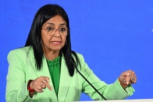 Venezuela decretó siete días de duelo nacional por las víctimas de los terremotos.