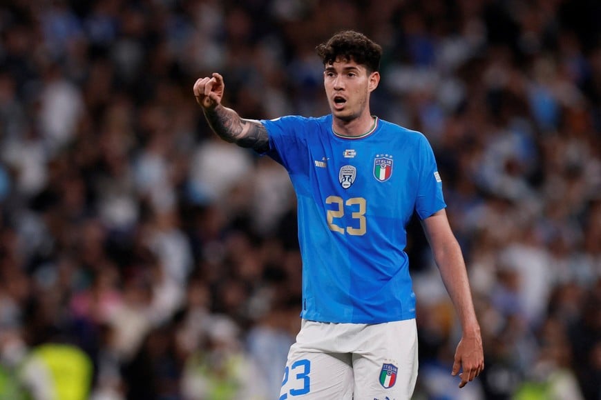 Soccer Football - Finalissima - Italy v Argentina - Wembley Stadium, London, Britain - June 1, 2022
Italy's Alessandro Bastoni reacts REUTERS/Andrew Couldridge