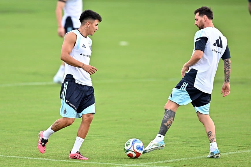 Soccer Football - International Friendly - Argentina Training - Kyle Field Stadium, College Station, Texas, U.S. - June 5, 2026
Argentina's Lionel Messi and Thiago Almada during training IMAGN IMAGES via Reuters/Maria Lysaker