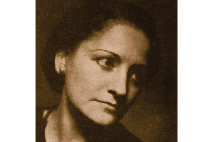 La escritora en su juventud. Foto: Archivo