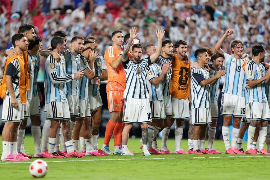 Soccer Football - FIFA World Cup 2026 - Group J - Argentina v Algeria - Kansas City Stadium, Kansas City, Missouri, U.S. - June 16, 2026
Argentina's Lionel Messi celebrates with teammates after the match IMAGN IMAGES via Reuters/Jay Biggerstaff