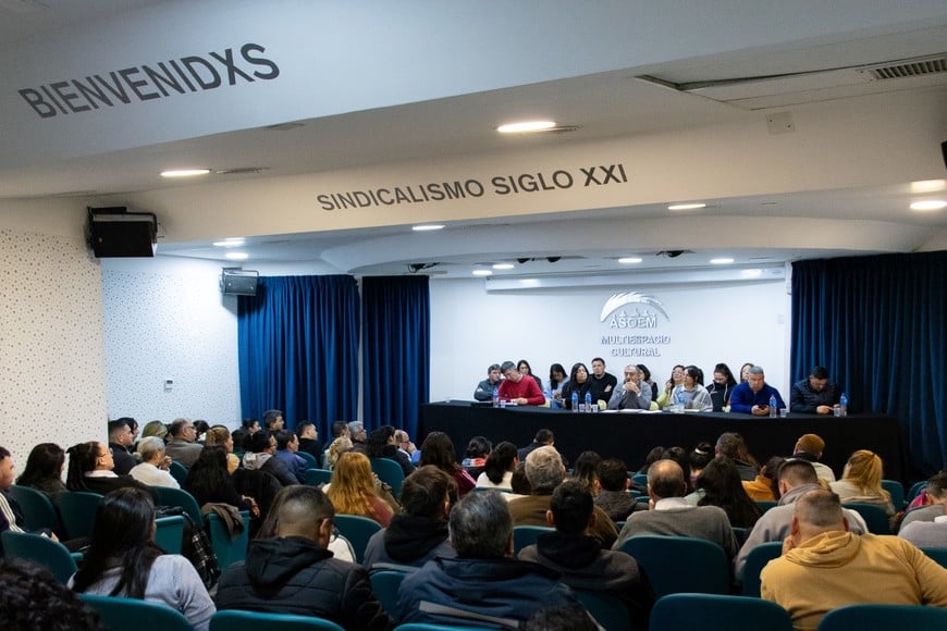 Se resolvió este miércoles dar continuidad a las acciones sindicales en la Municipalidad de Sauce Viejo y extender las medidas gremiales a la Casa de Gobierno y al Ministerio de Trabajo.