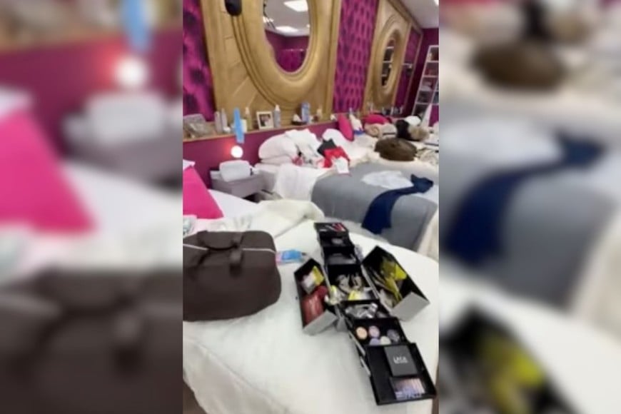 “Ustedes no saben el aroma de todo eso. Hay olor, hay aromas raros”, aseguró.