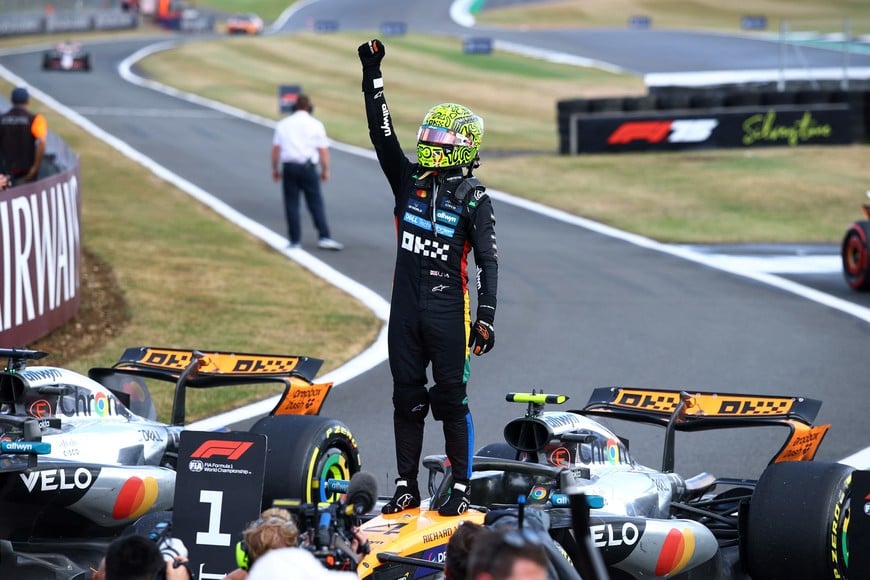 Formula One F1 - British Grand Prix - Silverstone Circuit, Silverstone, Britain - July 6, 2025
McLaren's Lando Norris celebrates winning the British Grand Prix REUTERS/Andrew Boyers