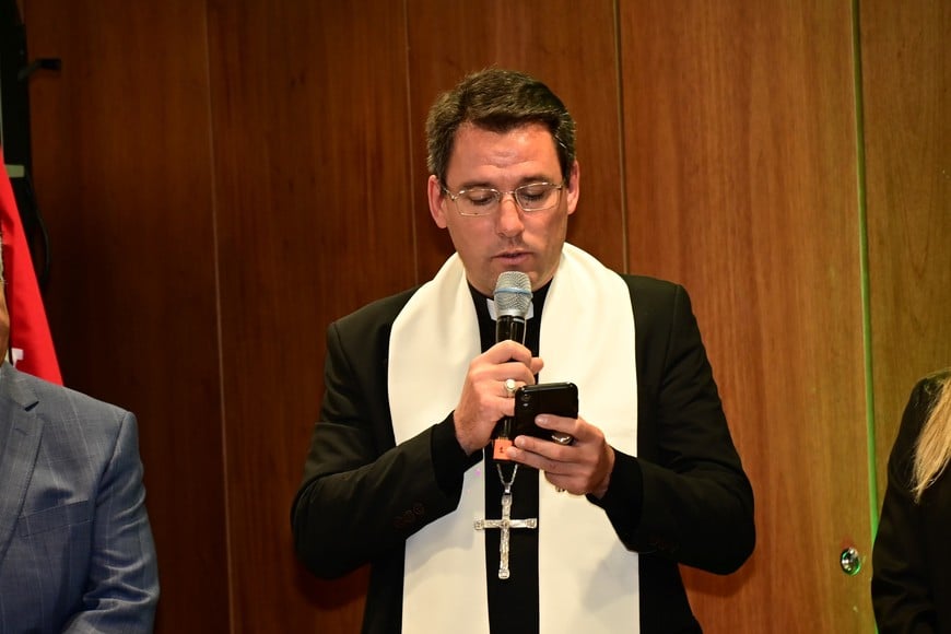 La bendición del nuevo anexo judicial reabrió el debate sobre el Estado y la Iglesia en Santa Fe