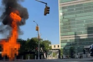 El activista reclamaba contra las políticas de China en el Tíbet, según la Campaña Internacional por el Tíbet.